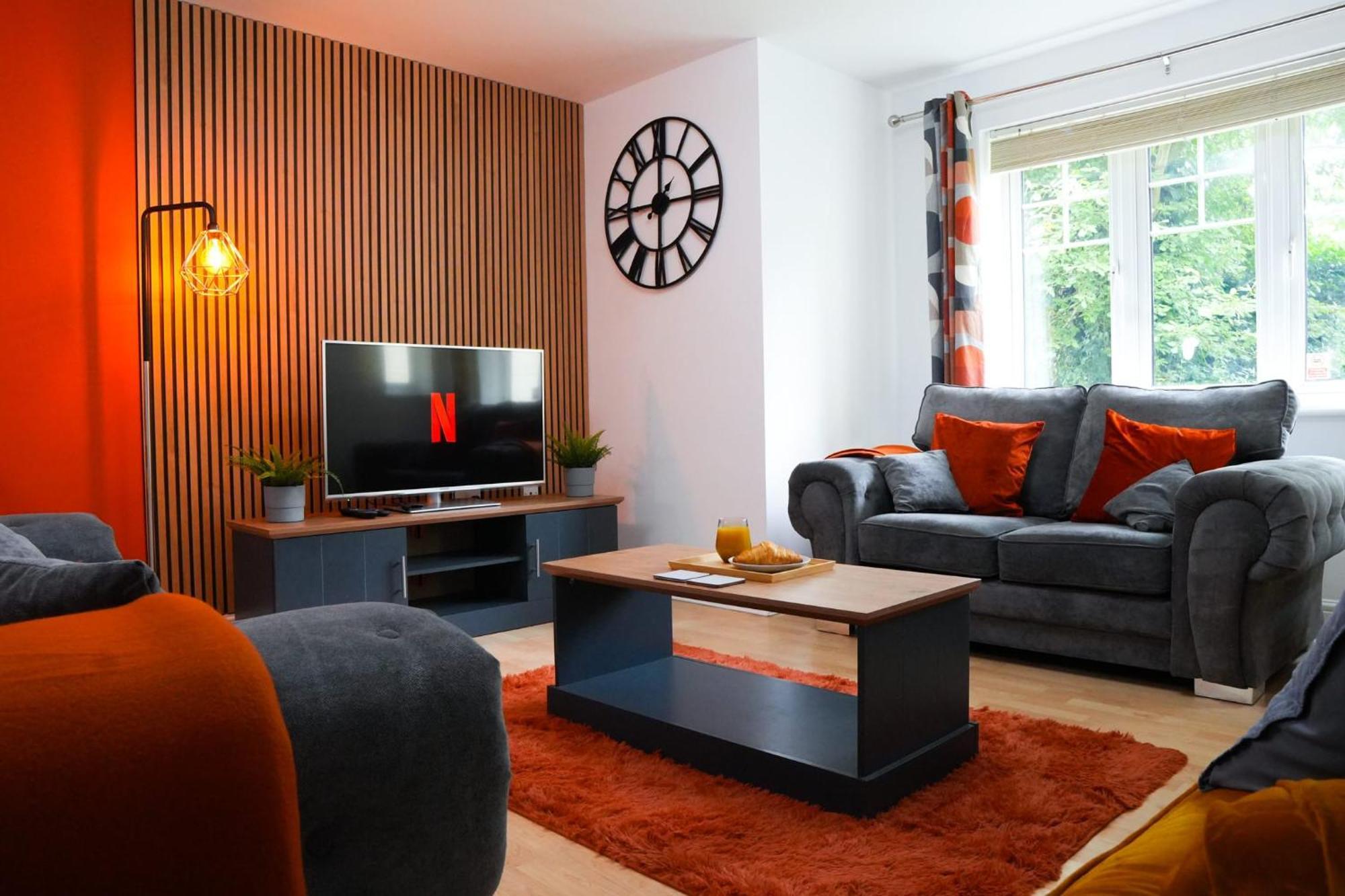 Whole 2-Bed Apartment - Contractors, Professionals, Ulez Free, Free Parking, B'Ham City 10Mins Μπέρμιγχαμ Εξωτερικό φωτογραφία